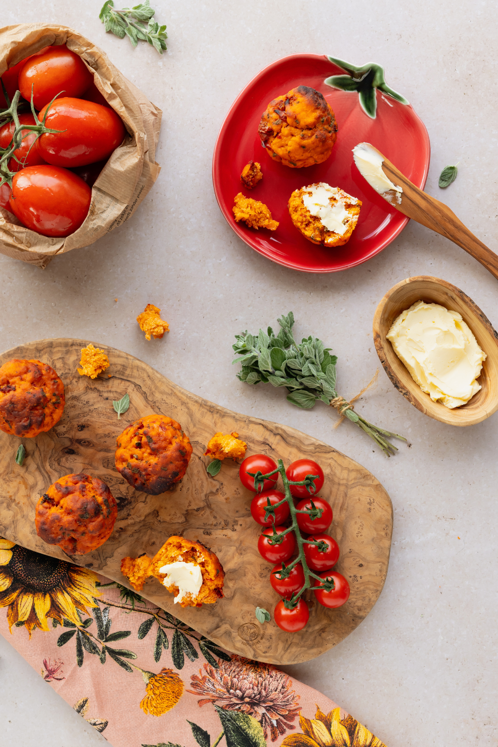 Tomatenröllchen mit Tomatenessig Tomatenröllchen mit Tomatenessig