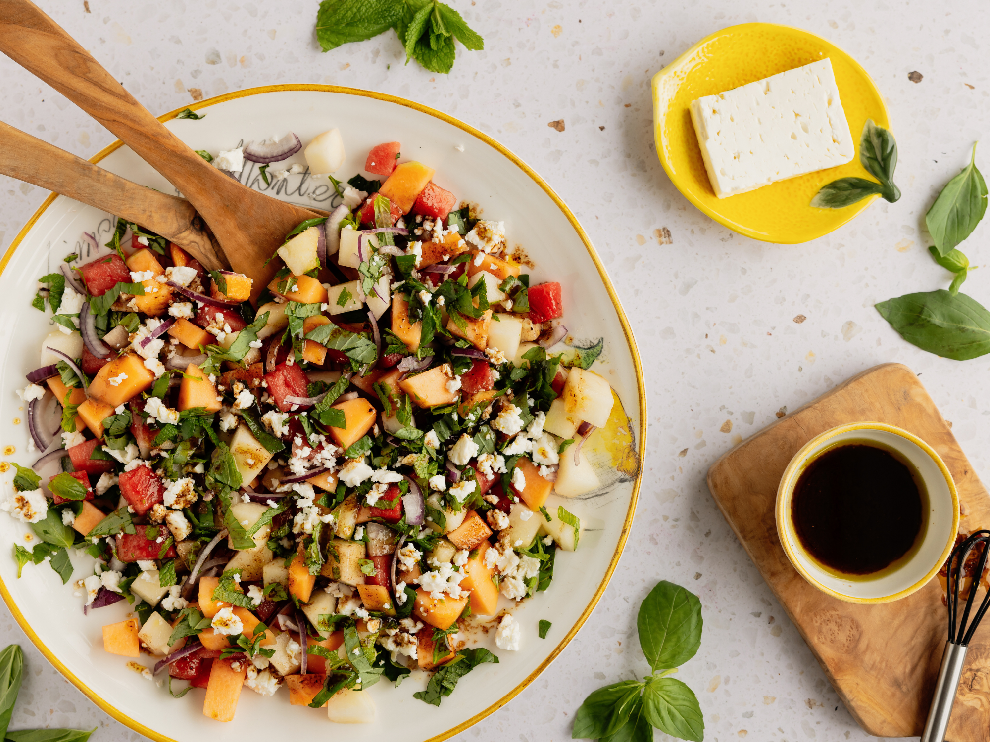 Das beste Olivenöl für Sommersalate