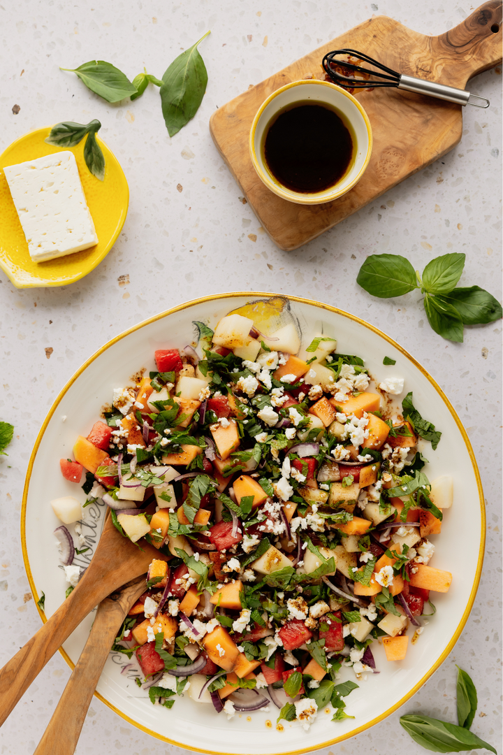 Melonensalat mit Wassermelonenessig
